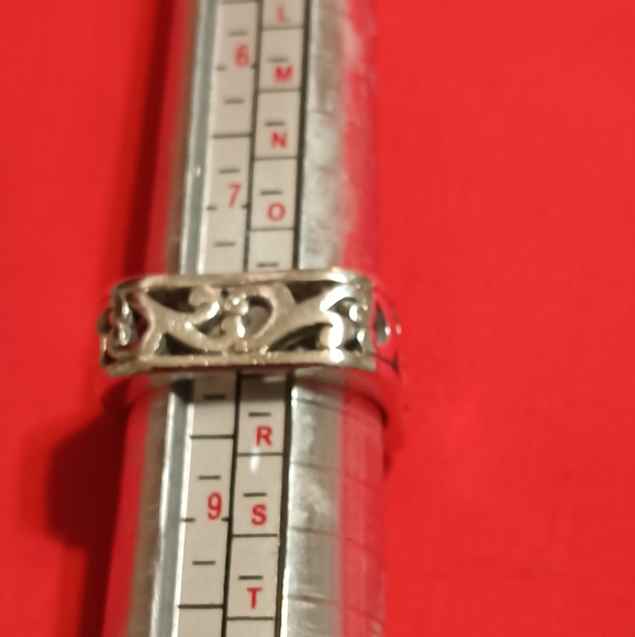 Brighton.925 silver cut out square ring. - Picture 2 of 5